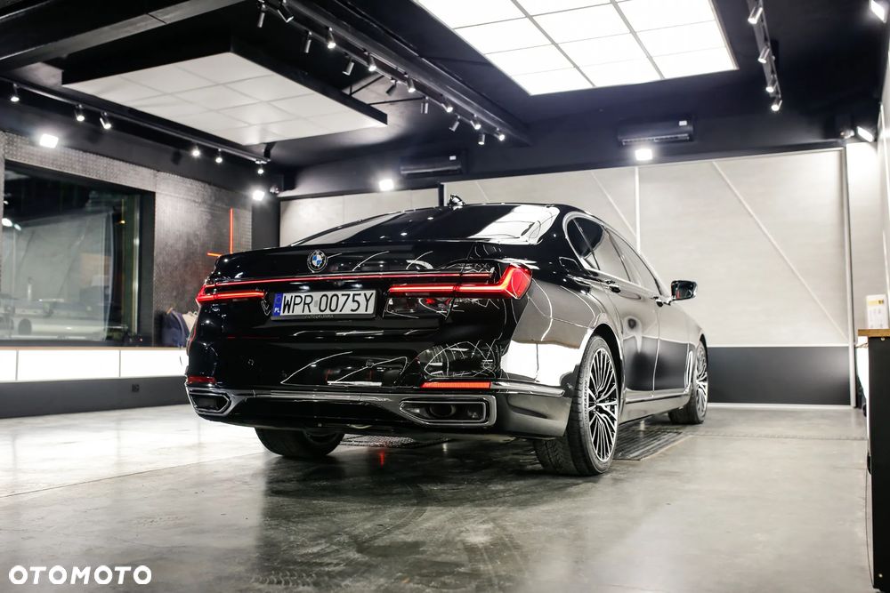 BMW Seria 7 750d xDrive sport - 6