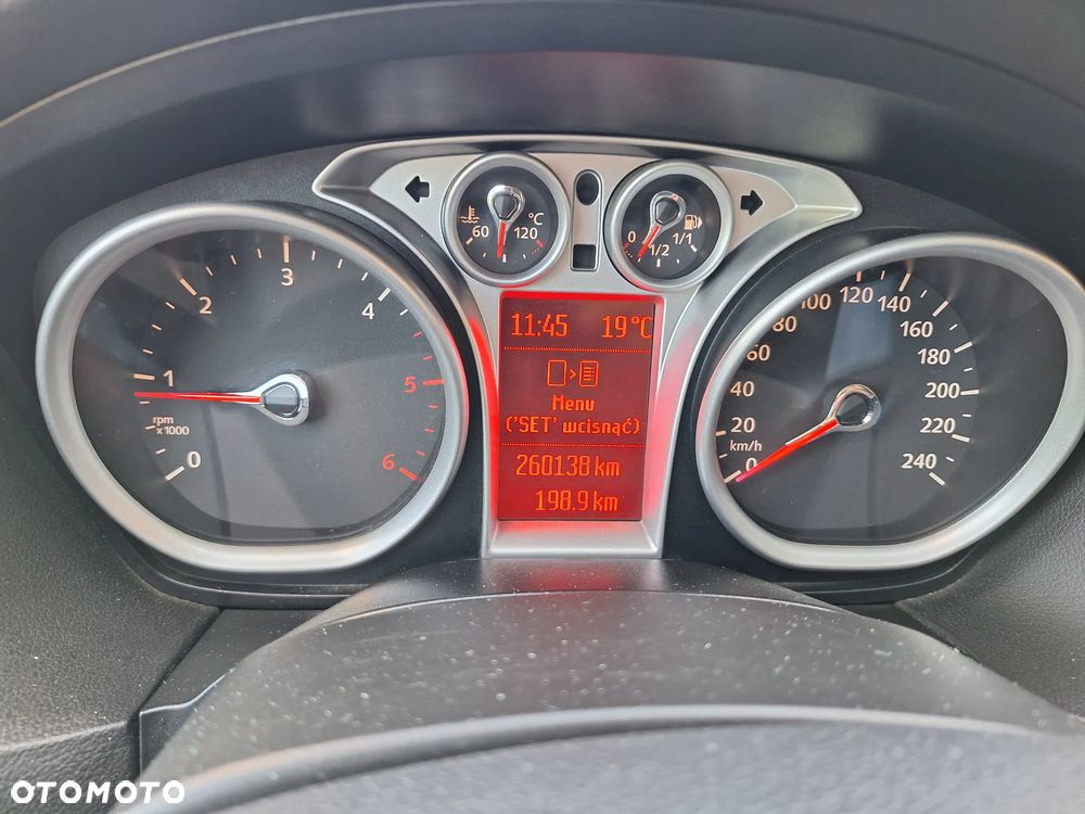 Ford Focus 1.8 TDCi Titanium - 16