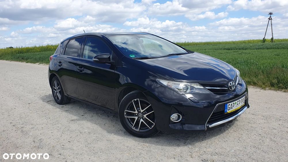 Toyota Auris 1.6 Premium Start - 26