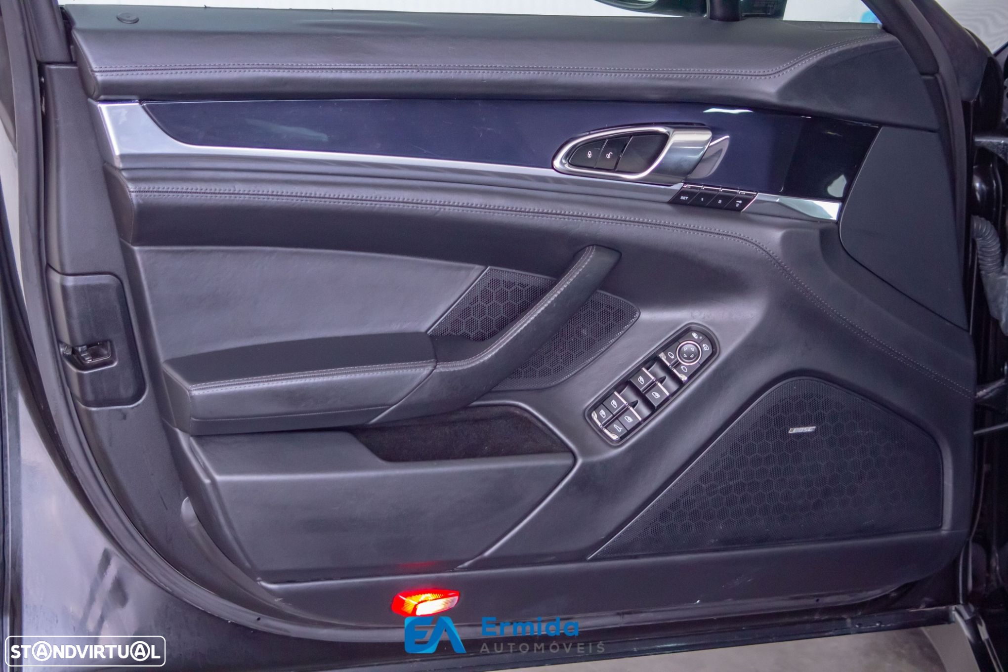 Porsche Panamera Platinum Edition - 30