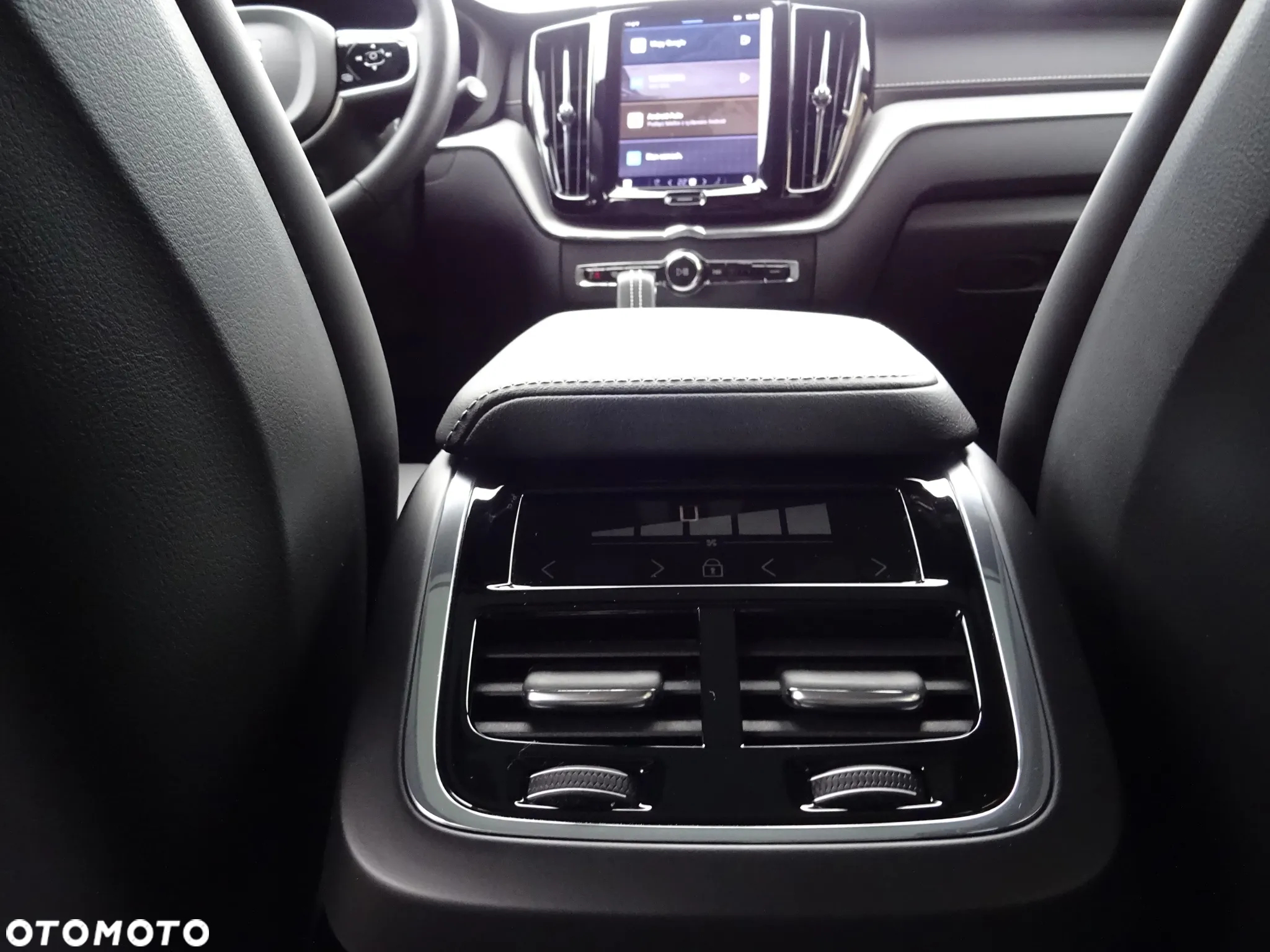 Volvo XC 60 B5 D AWD Geartronic RDesign - 27