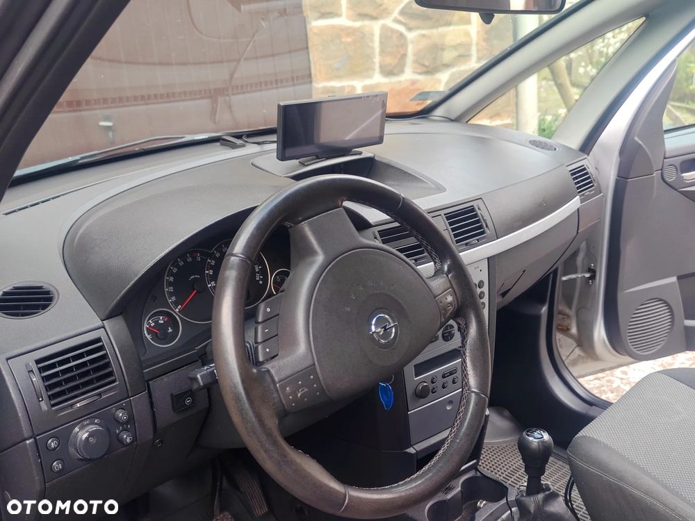 Opel Meriva 1.6 16V Cosmo - 5