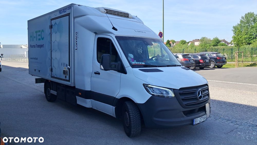 Mercedes-Benz Sprinter - 9