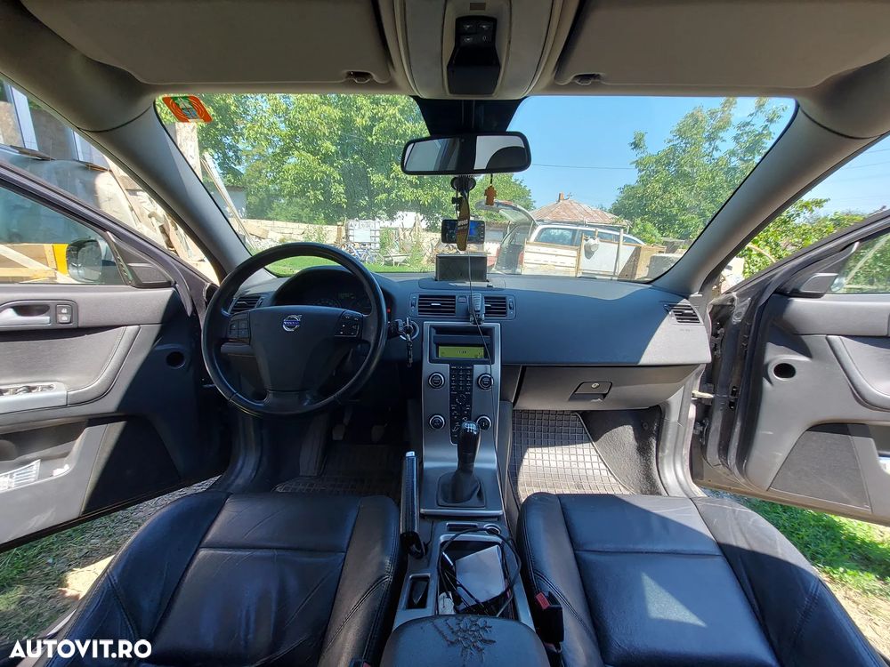 Volvo V50 - 1