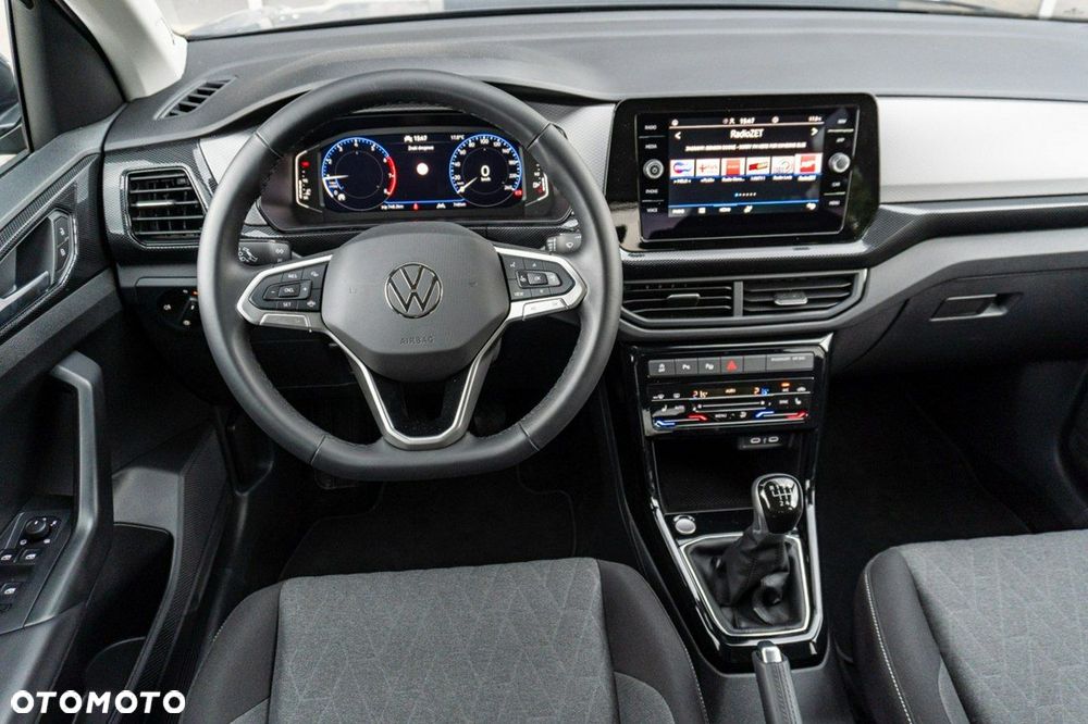 Volkswagen T-Cross - 18