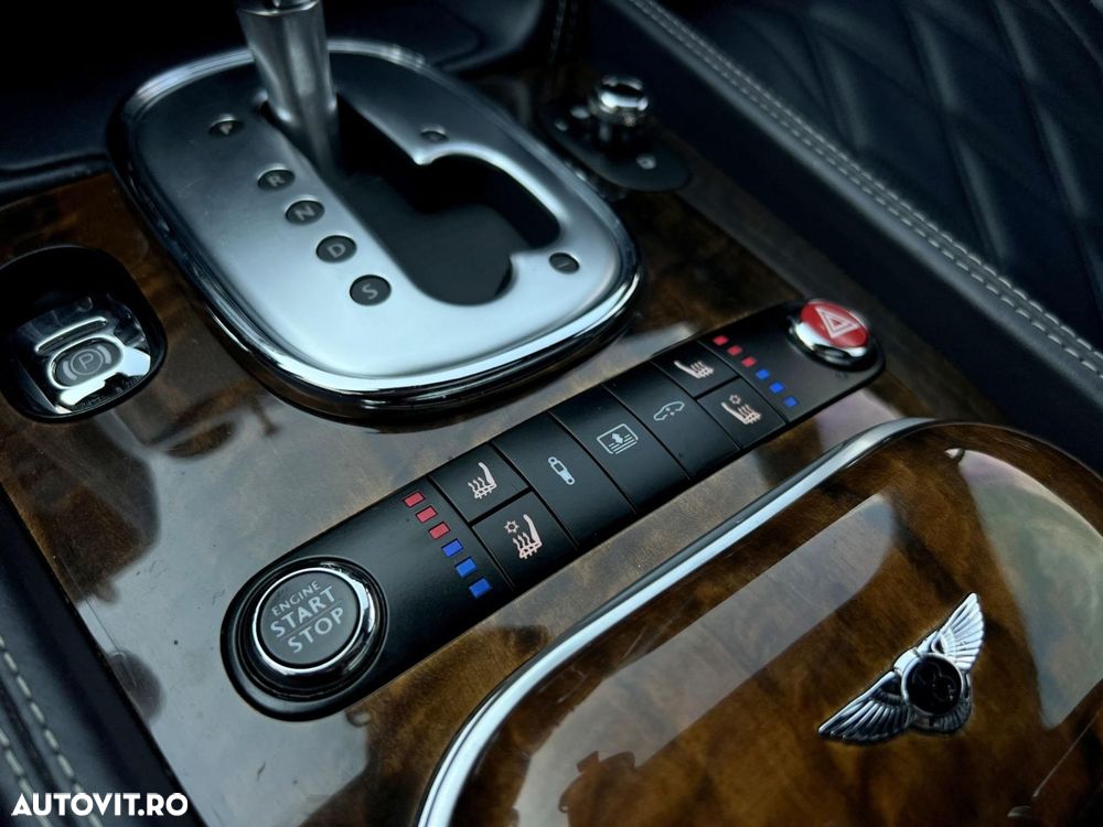 BENTLEY Flying Spur 2015 — imagine 26
