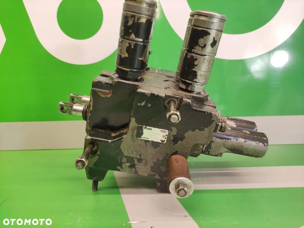 Rozdzielacz 1525503796 Rexroth Deutz-fahr K100 Agrotron - 4