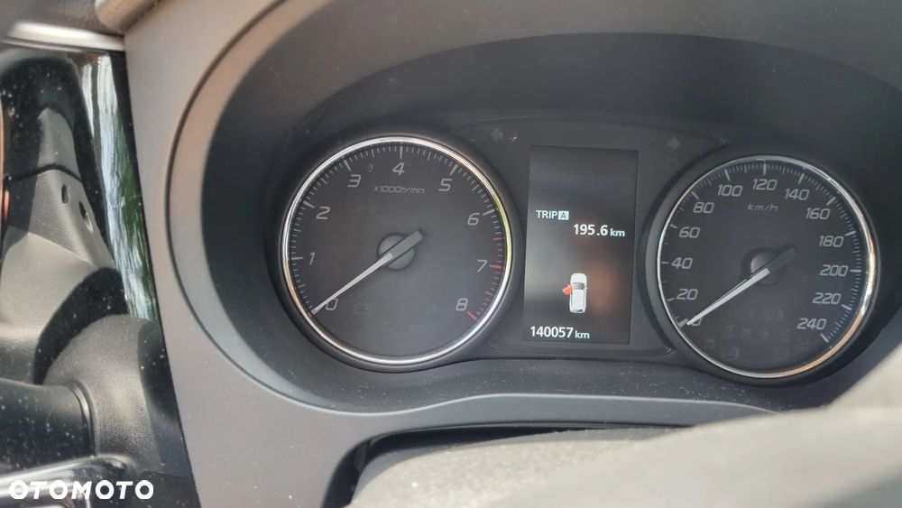 Mitsubishi Outlander 2.0 Intense 4WD CVT - 17