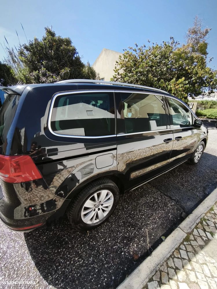 VW Sharan 2.0 TDI Confortline - 14