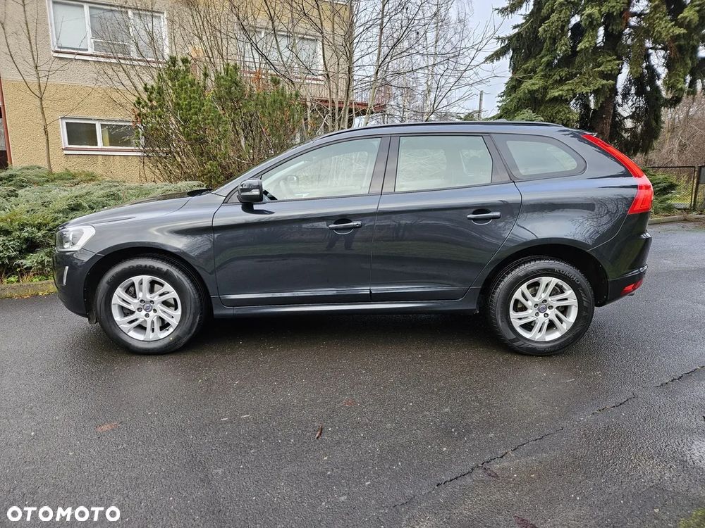 Volvo XC 60 D3 Momentum - 6