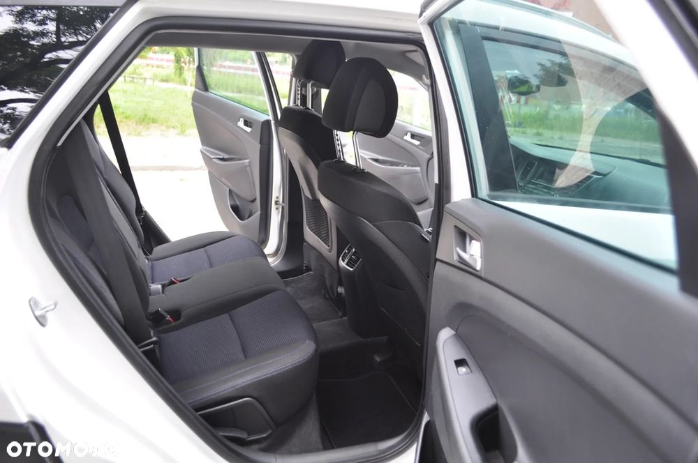 Kia Sportage 1.7 CRDI 2WD Edition 7 - 13