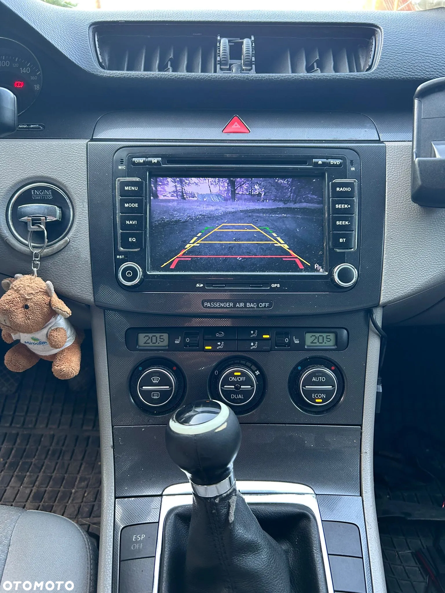 Volkswagen Passat - 8