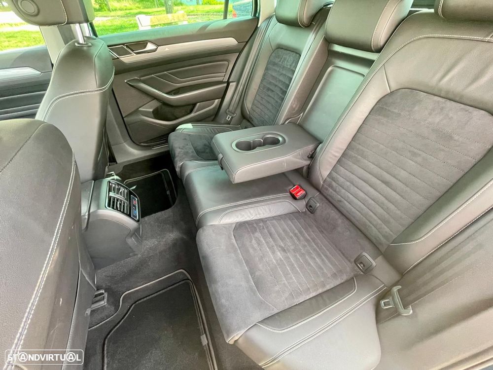 VW Passat Variant - 19