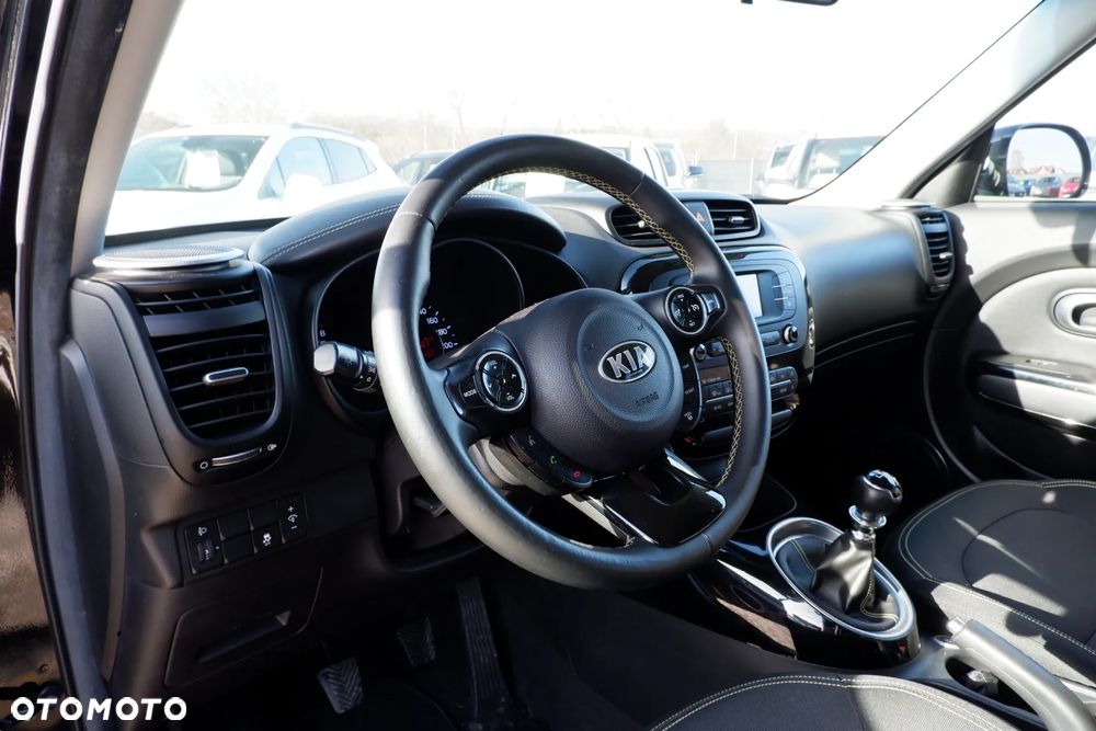 Kia Soul 1.6 GDI Dream-Team Edition - 24