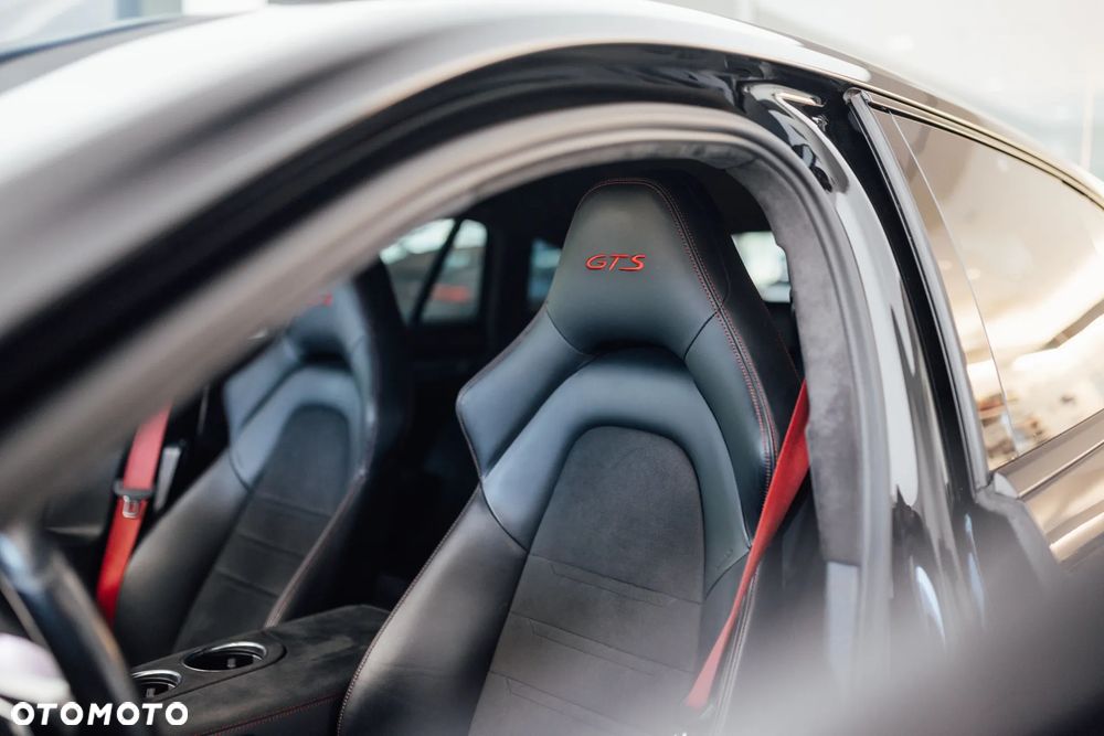 Porsche Panamera GTS GPF - 22