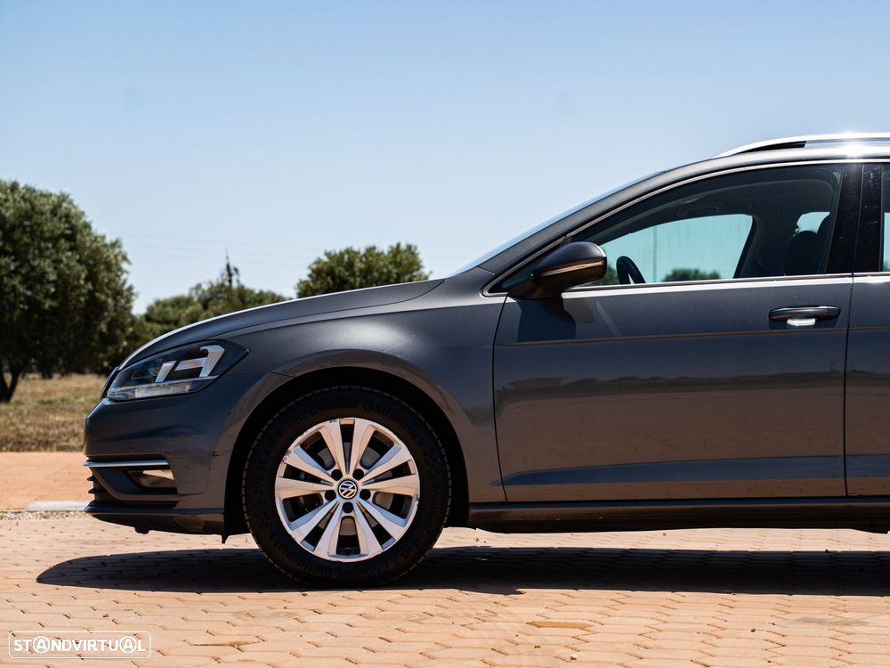 VW Golf Variant - 26