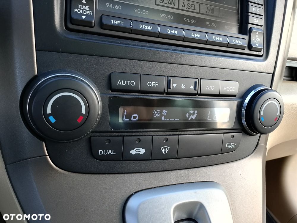 Honda CR-V 2.0i-VTEC Automatik Executive - 24