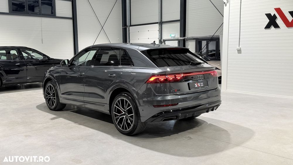 Audi Q8 55 TFSI e quattro Tiptronic PHEV - 5