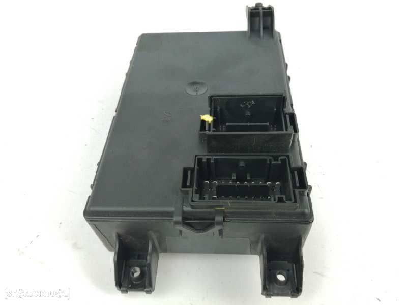 CAIXA RELÉS / FUSÍVEIS OPEL CORSA D 2008 - 2