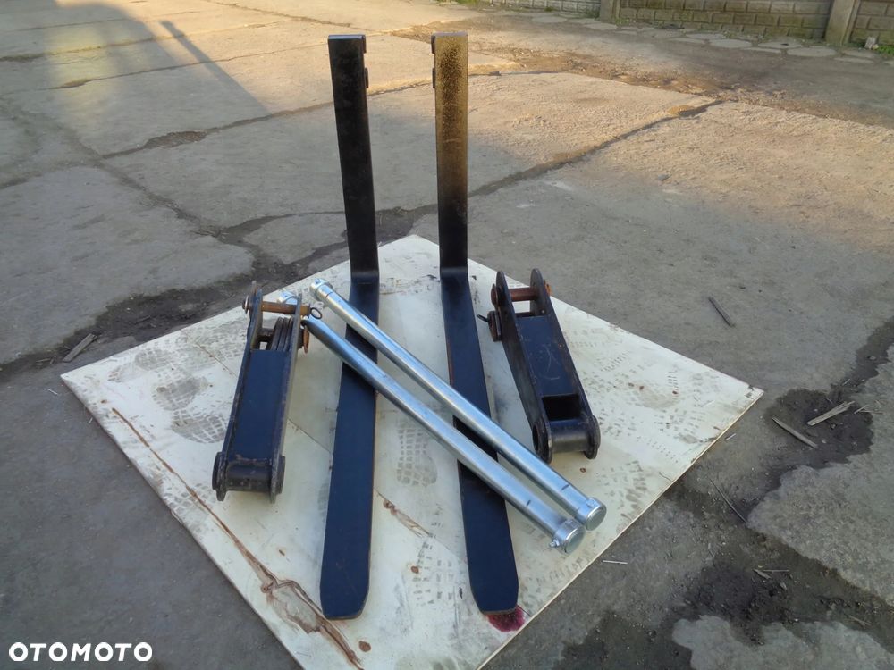 Widły Komatsu-Case-New Holland Widła KOMPLET - 5