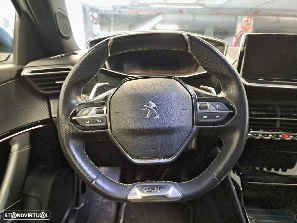 Peugeot 2008 1.2 PureTech GT EAT8 - 12