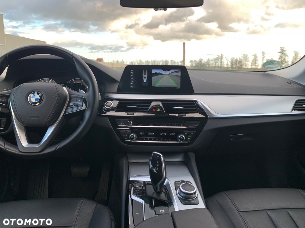 BMW Seria 5 - 27
