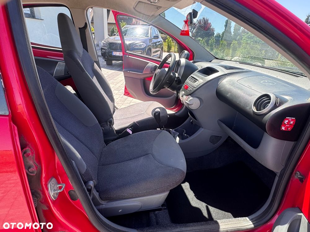 Peugeot 107 1.0 Happy - 10