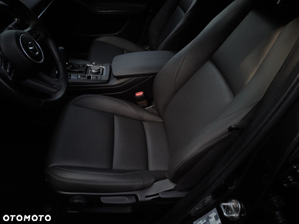 Mazda CX-30 - 11