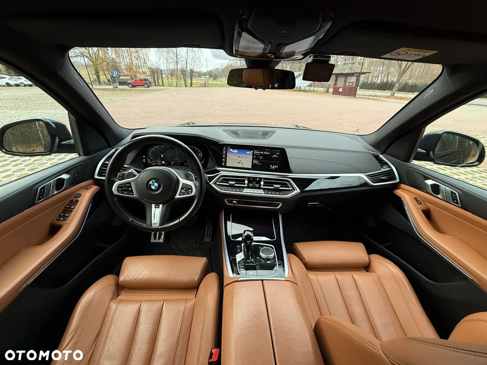 BMW X5 xDrive40i - 8