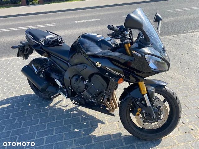 Yamaha FZ8 - 1