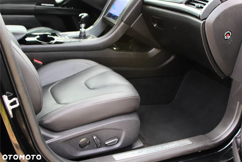 Ford Mondeo 2.0 TDCi Titanium - 20