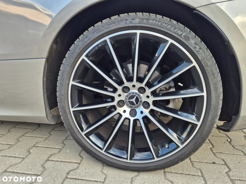 Mercedes-Benz Klasa E - 25