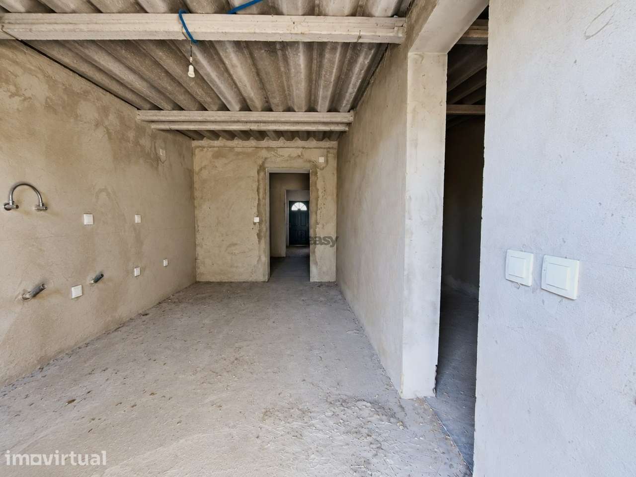 Moradia T1 inserida em lote com 330m2  para renovar em Ermidas Sado - Grande imagem: 5/21