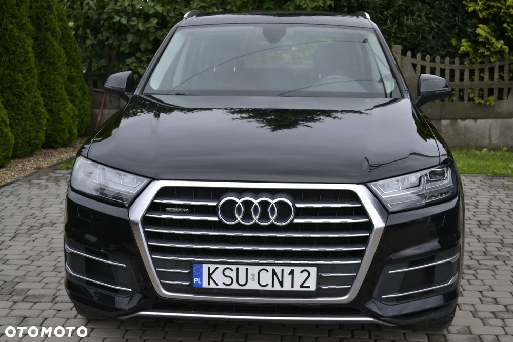 Audi Q7 - 6