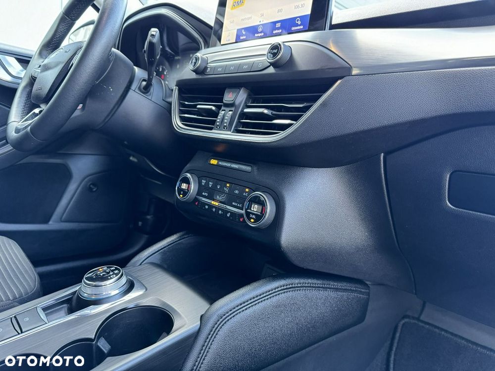 Ford Focus - 24