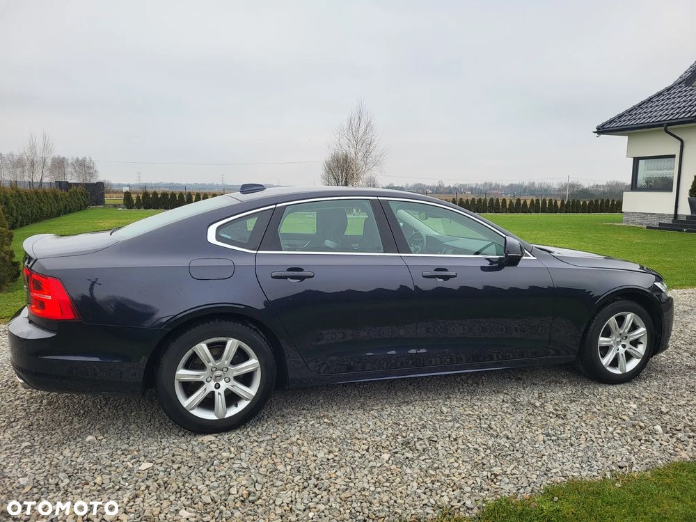 Volvo S90 D4 Momentum Pro - 13