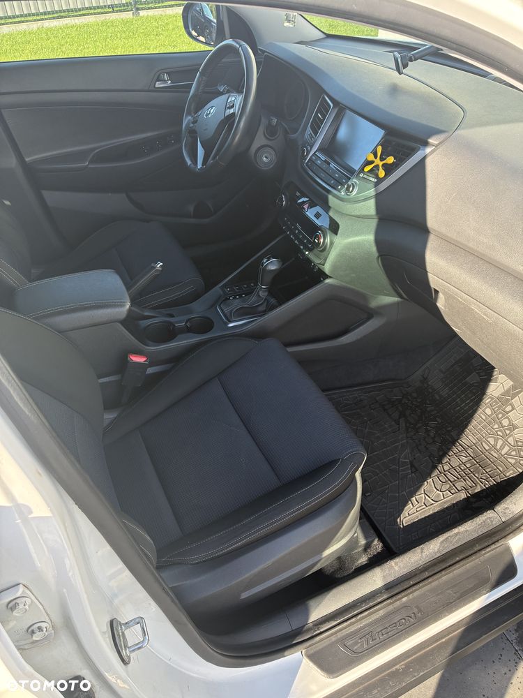 Hyundai Tucson - 11