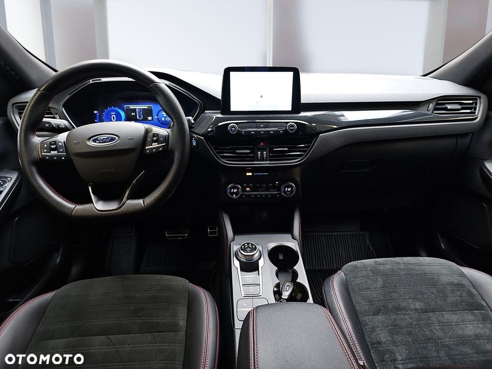 Ford Kuga 2.5 FHEV AWD ST-Line X - 17