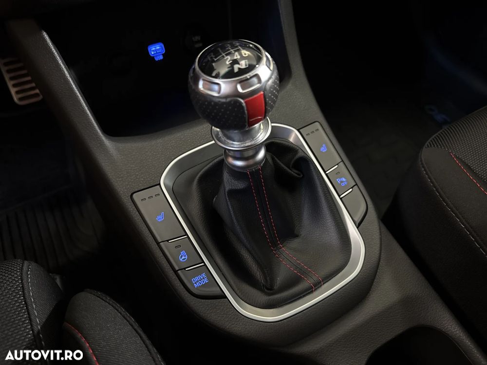 Hyundai i30 - 18