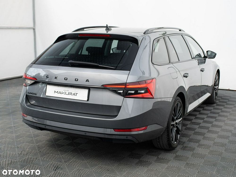 Skoda Superb 2.0 TDI SCR Style DSG - 6