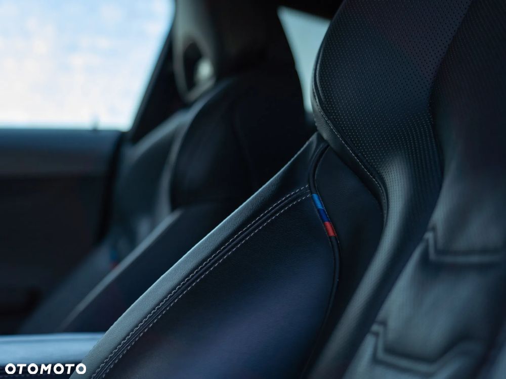 BMW Seria 8 840i xDrive - 14