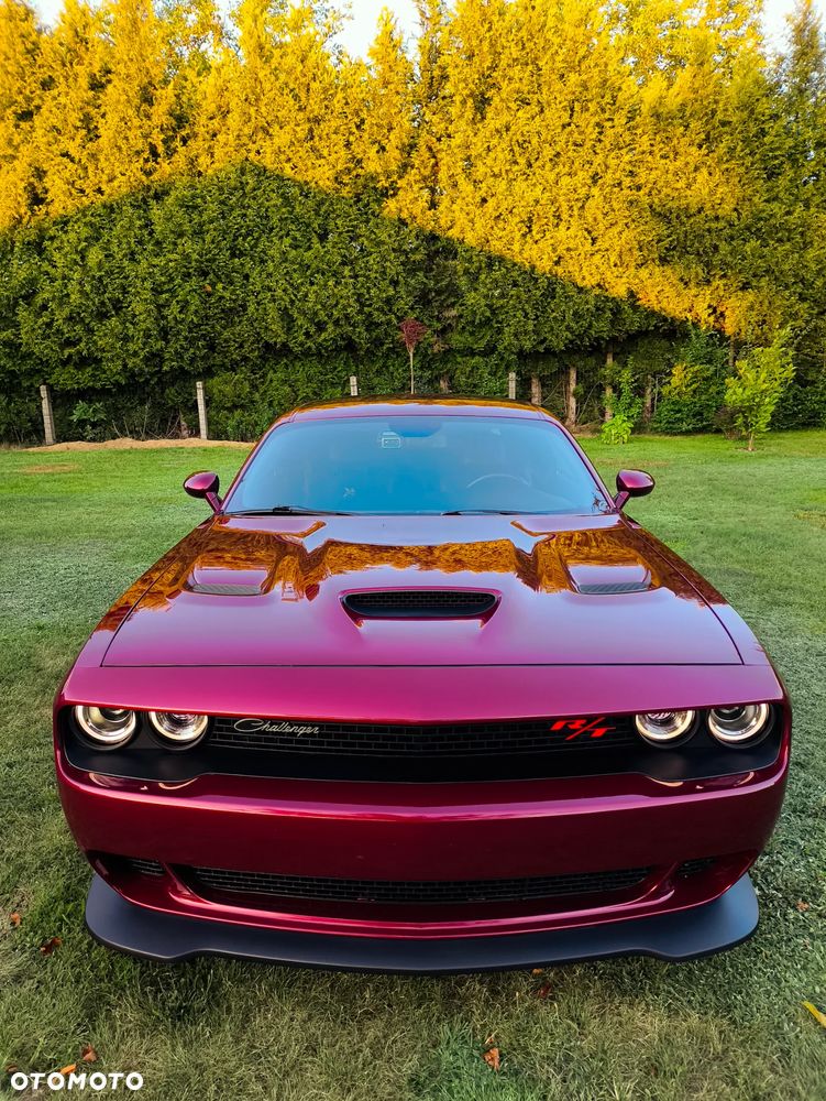 Dodge Challenger - 35