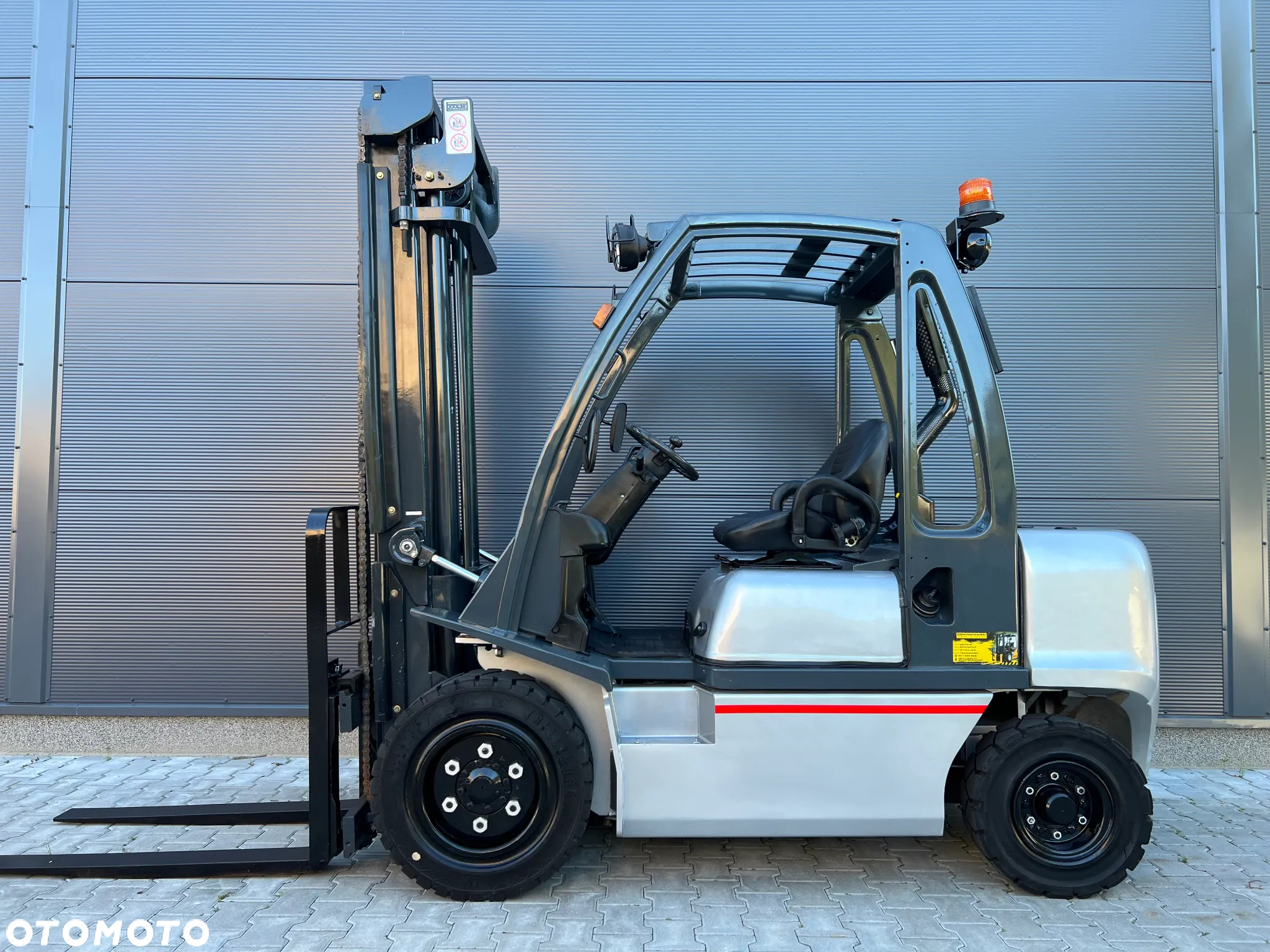 Nissan FGD02A30Q - 9