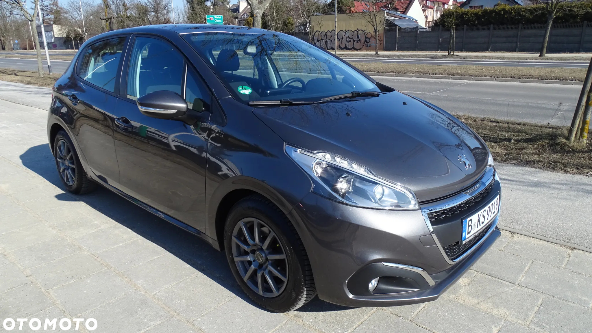 Peugeot 208 PureTech 82 Stop & Start Signature - 2