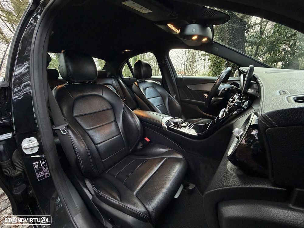 Mercedes-Benz C 300 h - 24