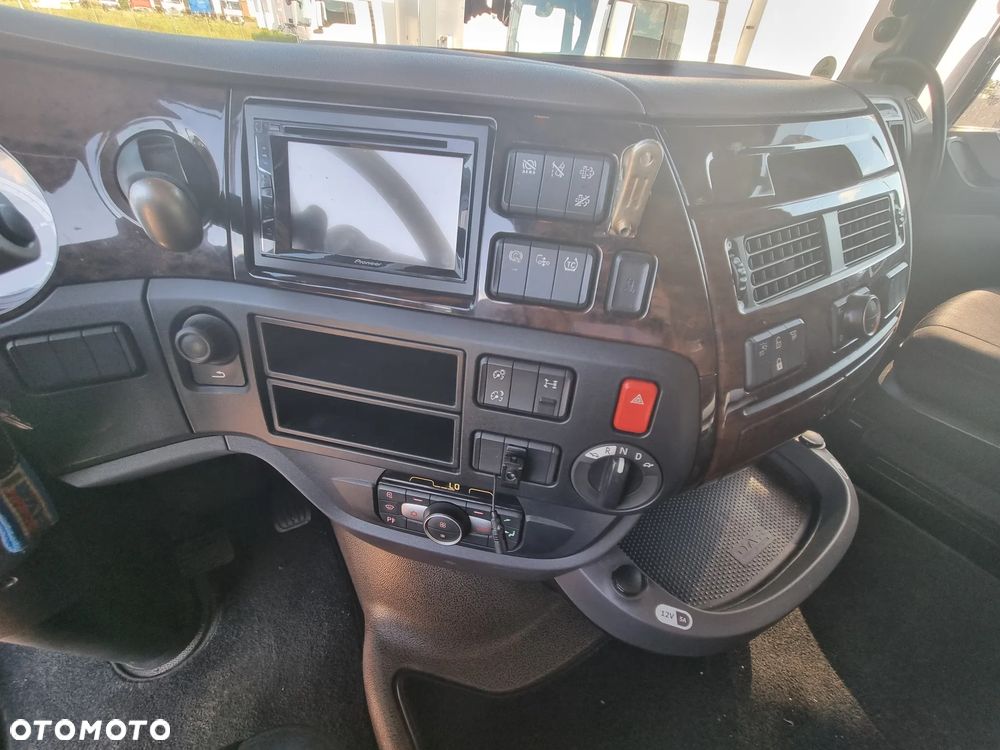 DAF XF 480 - 16