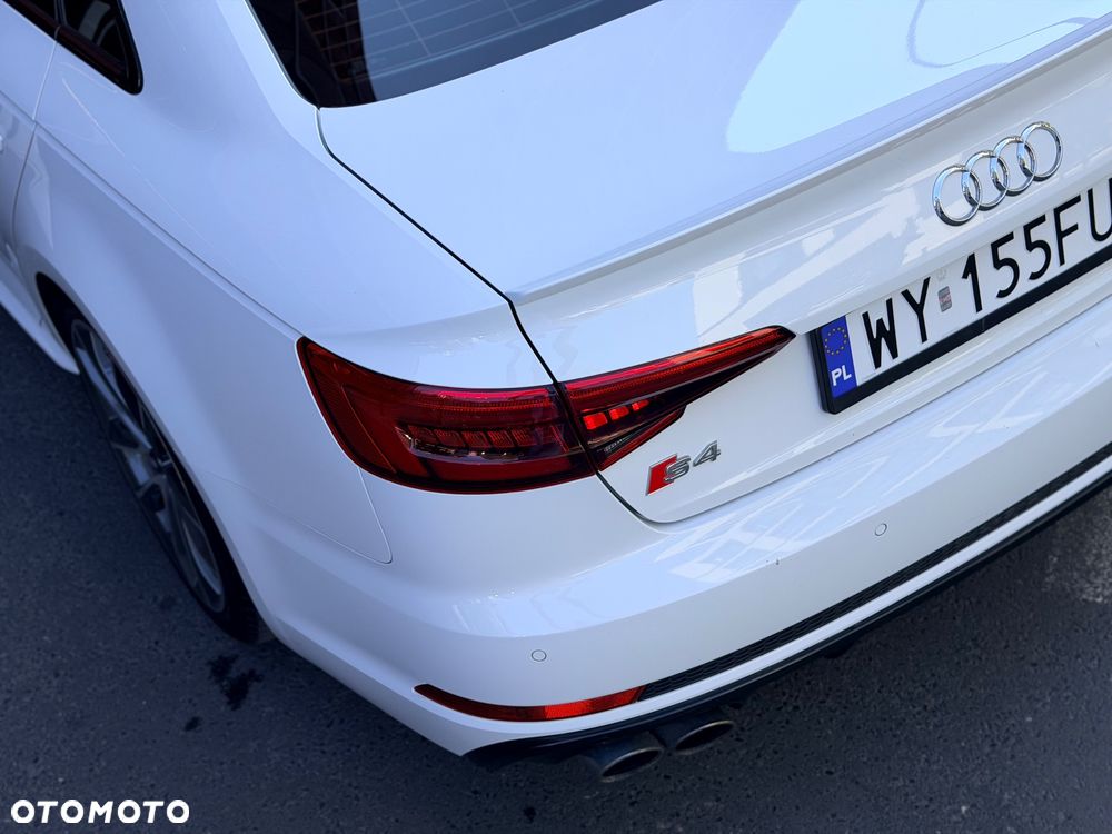 Audi S4 Limousine - 13