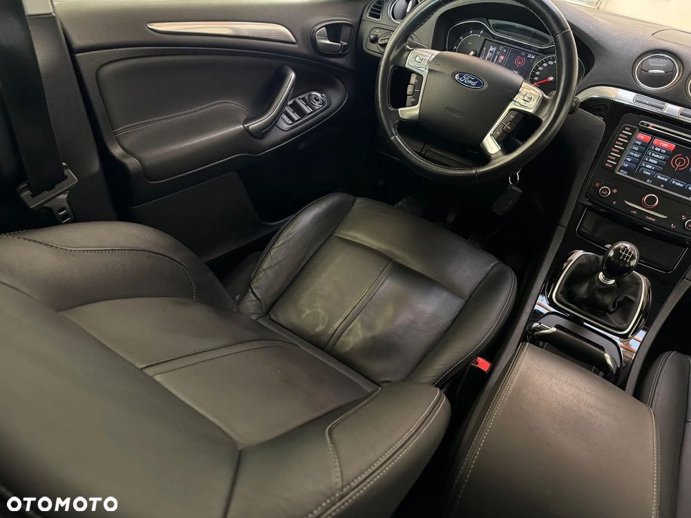 Ford Galaxy 2.0 TDCi Platinium X (Titanium) - 29