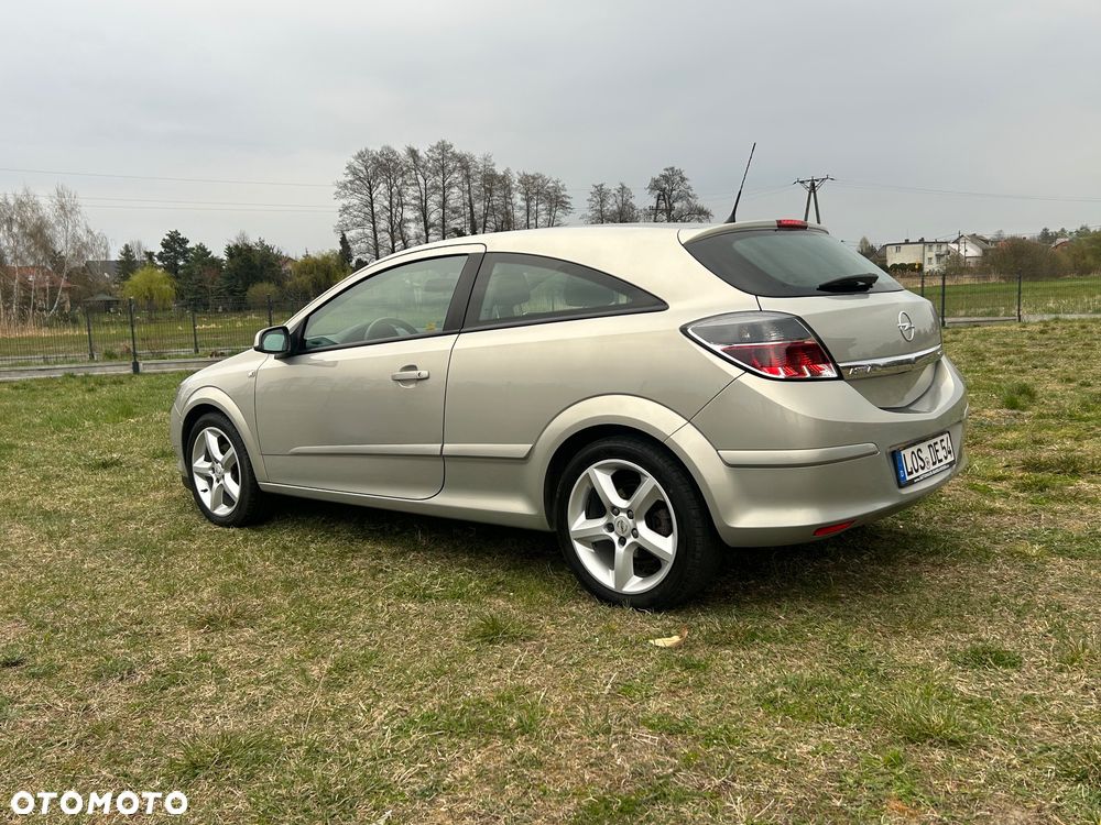 Opel Astra 1.6 Easytronic Cosmo - 8