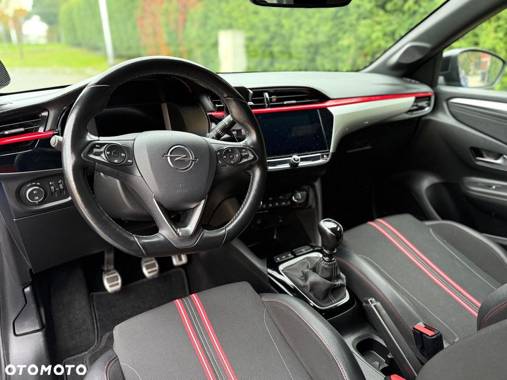 Opel Corsa 1.2 GS Line S&S - 13